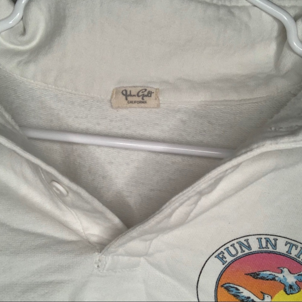 Brandy Melville Malibu Cropped Long Sleeve - Picture 2 of 4